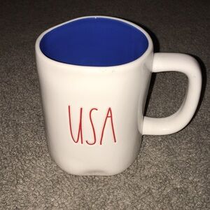 Rae Dunn Artisan Collection Magenta “USA” Mug 2018 Blue